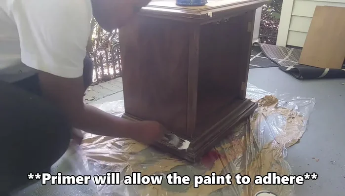 Prime the furniture piece with an all-purpose primer. It doesn't need to be perfect, just a base coat.