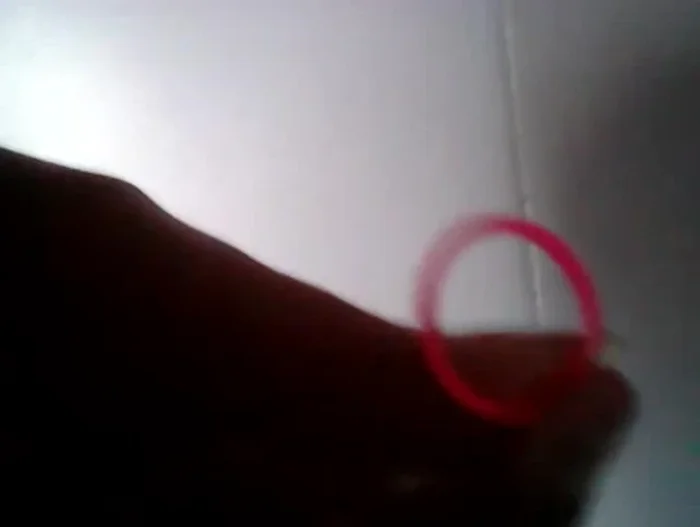 Create the base ring with one loom band (in this example, pink).