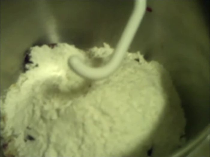 Combine ingredients: 3.5 cups flour, 1 cup water, 1 tbsp olive oil, 1.5 cups rolled oats, and 7 oz canned cranberry sauce (or 0.5 cup fresh cranberries if in season).