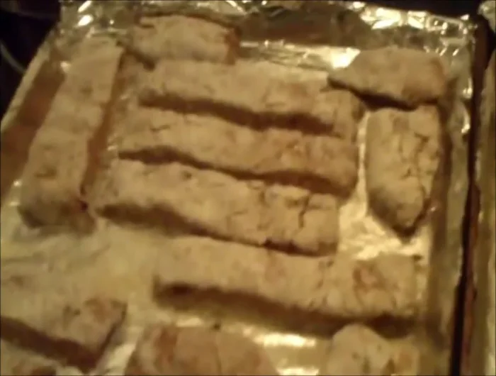 Let treats cool completely before serving to your dog.