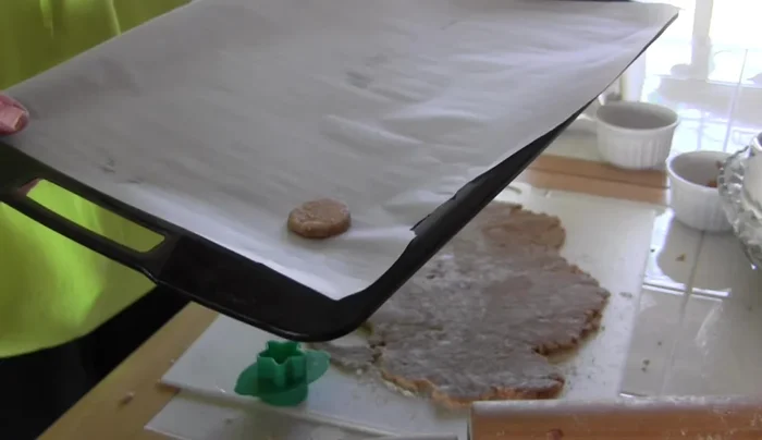 Bake in a preheated 350°F (175°C) oven for 20-30 minutes, depending on desired crispness.