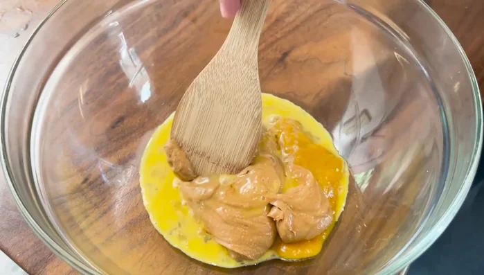 Stir until well combined and uniform in color.