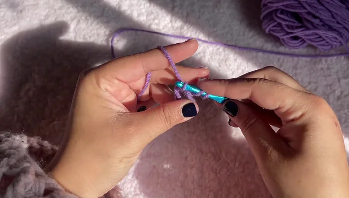 Round 1: 8 double crochets into the magic ring.