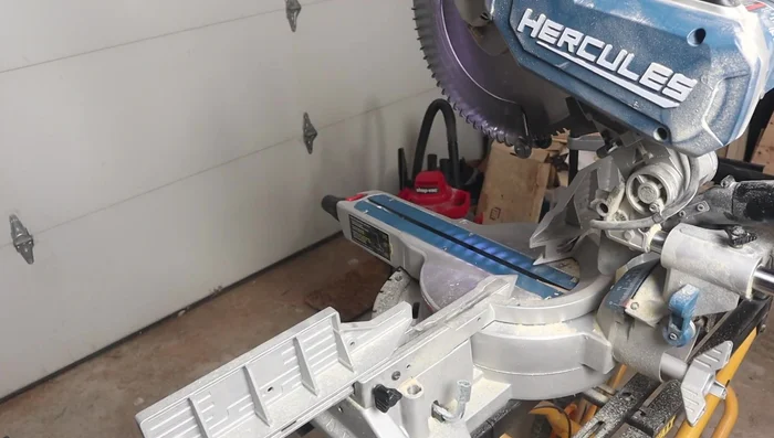 Cut and sand the dowels to size. Create end caps for the dowels.