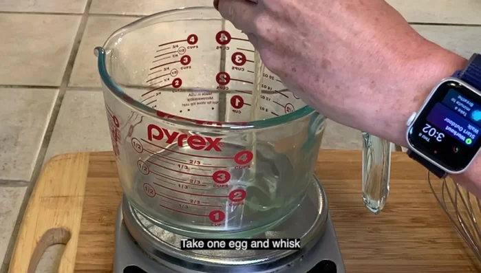 Add ground oats and mix thoroughly until a ball forms.