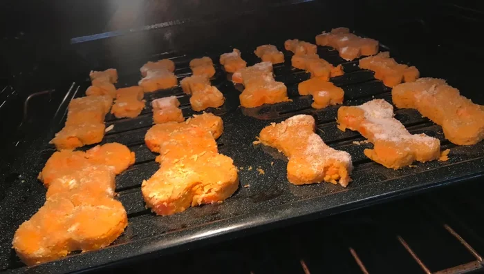 Let the treats cool completely before serving.