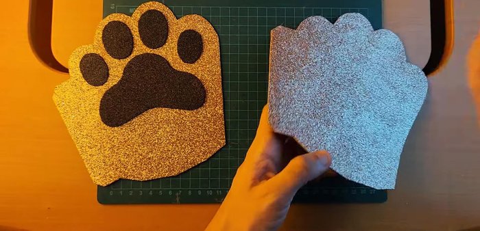 Attach remaining pieces of the gloves.