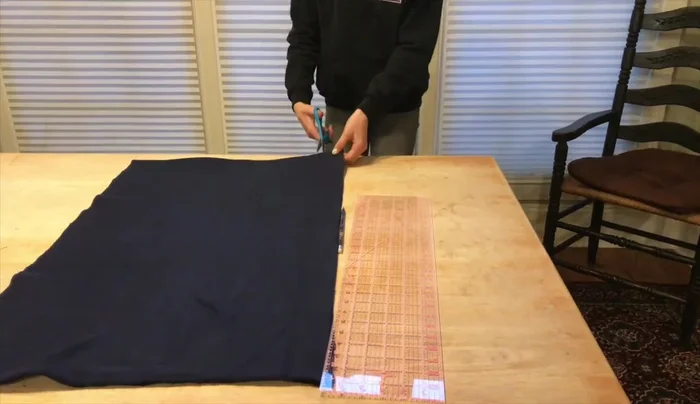 Cut each 60-inch strip in half to have four pairs of 30-inch strips.