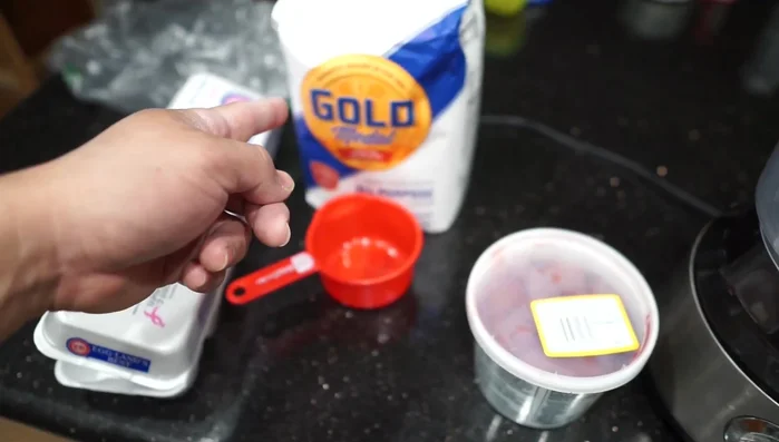 In a bowl, mix blended liver, egg, and flour until a batter forms.