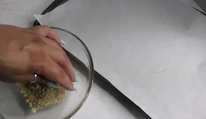 Break off small pieces of the mixture and form into small and large shapes.