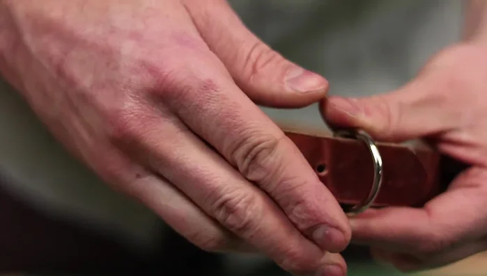 Burnish the edges of the collar (refer to the linked video for instructions).