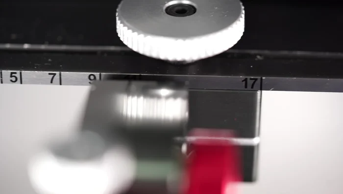 Set up the Melco Fast Clamp Pro with the smallest arms and a 17cm width.