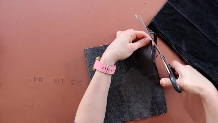 Cut the fabric to an 8-inch by 12-inch piece.