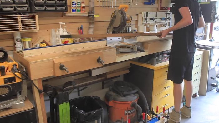 Prepare walnut wood and mill it down to size.