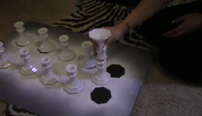 Assemble the columns by gluing them together and attaching them to the headboard.