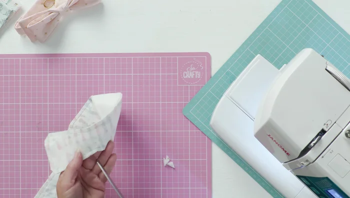 Apply glue to the edges of the turning gap to prevent distortion while turning.