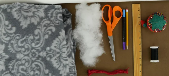 Calculate and cut the fabric strips for the sides. For squares/rectangles, add up all side lengths. For circles, calculate the circumference using the formula 2πr (where r is the radius). Account for seam allowance (1/4 inch) on each strip.