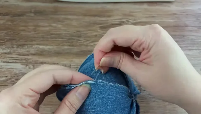 Stitch the opening closed.