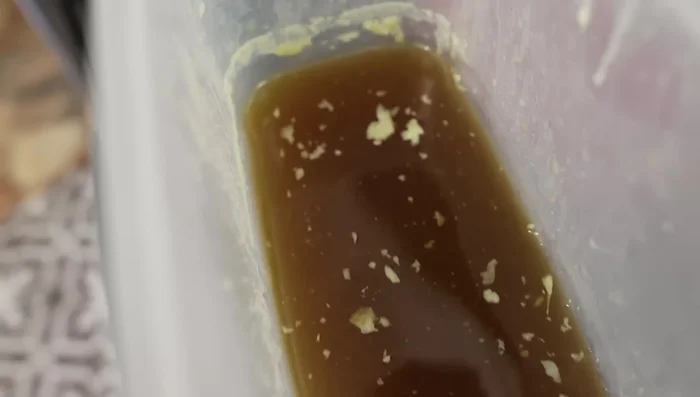 Remove fat from the surface of the cooled broth.