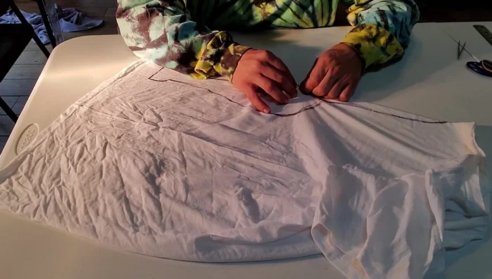 Wrap the tied section three or four times and pull until it stops. Repeat this process three times.