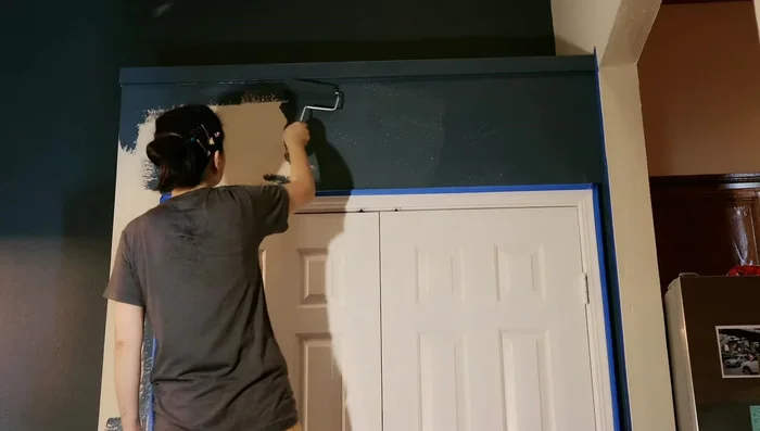 Apply one coat of polycrylic to protect the stain.