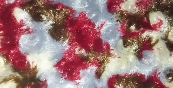 Suggests styling options: pairing with a shawl or using it as a two-piece for daughters.