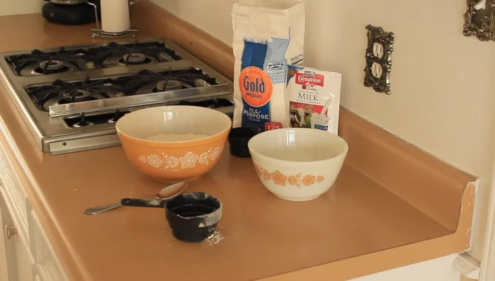 In a separate bowl, mix one beaten egg and one can of tuna.