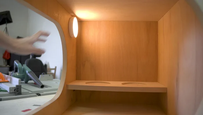 Add Blanket, Bowls, and Reveal to Layla